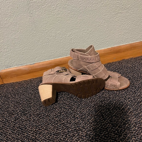 Sorel Sandal - Picture 3 of 3